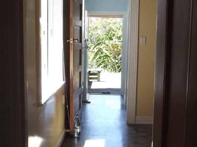 LARGE KINGSLAND 4 BEDROOM OPPOSITE EDEN PARK