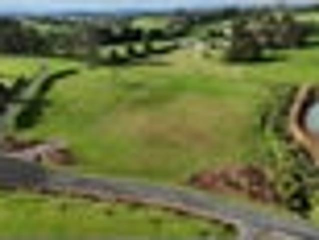 Large Land off Tara Road!