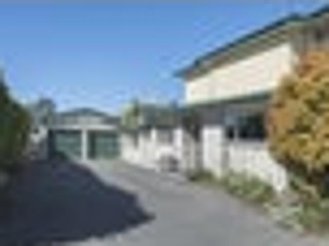 Large premium family home in prime area