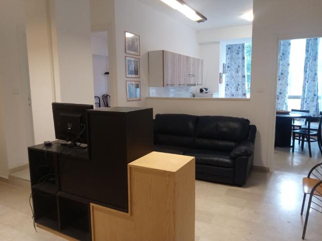 Large renovated apartment in the center of Ferrara