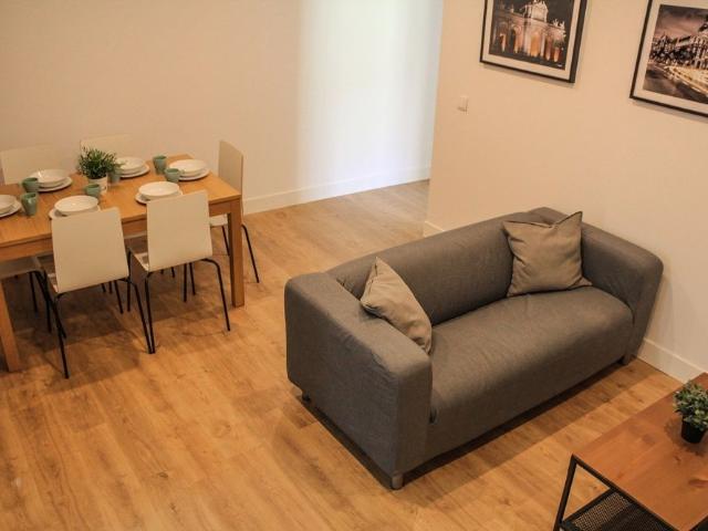 Large room in the centre of Madrid