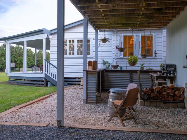 apartment to let in Dalwood NSW 2477 5 bed