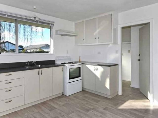 Large Sunny Linwood Unit