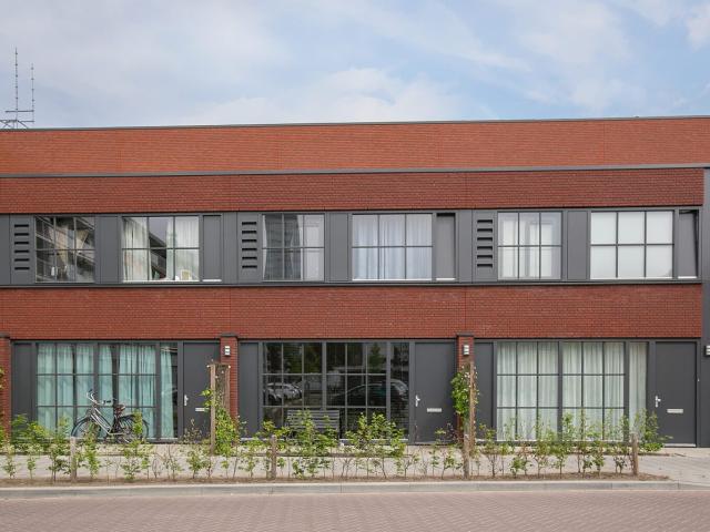 lariksplaats 58 tilburg