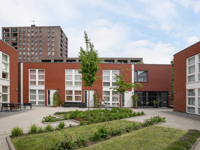 lariksplaats 62 tilburg