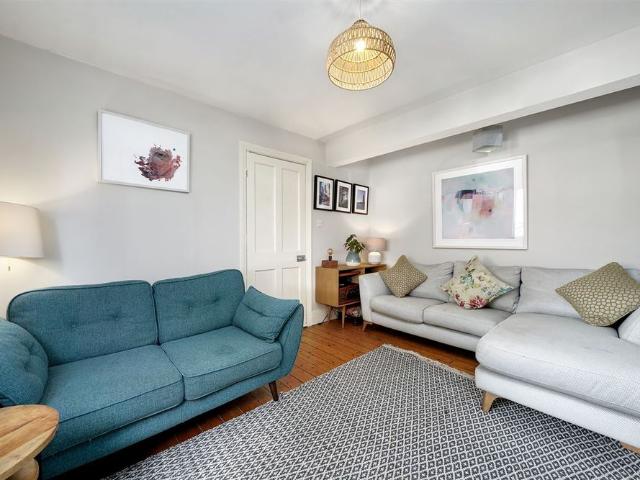Larkfield Grove, Terenure, Dublin 6W