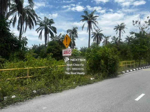 Larkin 3.5 Storey Shoplot _ Facing Main Road _ 8 Adjoining Unit