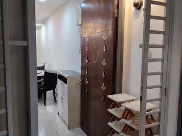 Larkin Height