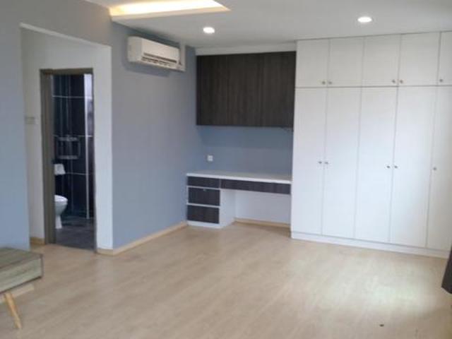 Larkin Heights Cheaper Market Hot Location Unit