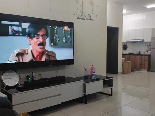 Larkin M condo