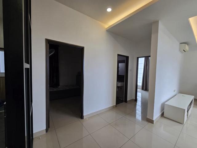 Larkin M Condominium 3 Bed Fully Furnished Balcony Carpark one Ciq