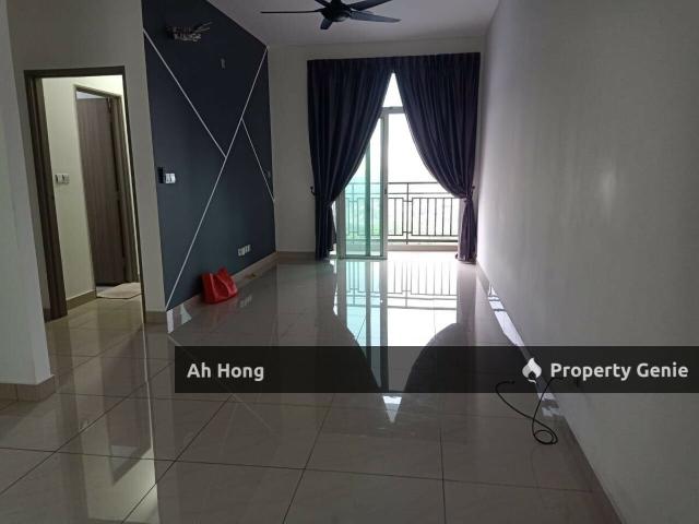 Larkin / Sks Habitat / 2bedroom / Partially Furnished