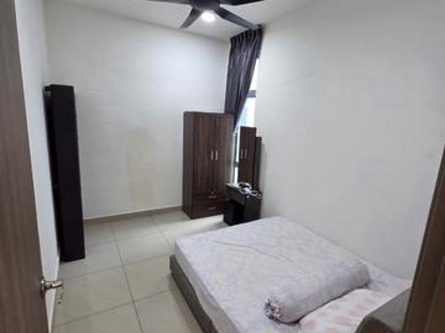 Larkin SKS Habitat Apartment 3 Bed JB Town Fully Furnished City View