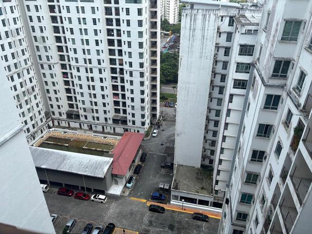 Larkin Suriamas apartment for rent