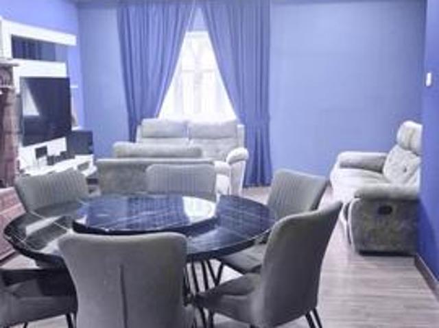 Larkin Residence JB Town