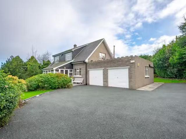 Larkspur Lodge, Spur Hill, Doughcloyne, Co. Cork, T12VYV6 is f.