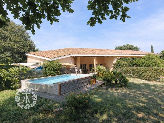 Laroque Des Albères Villa 3 logements indépendants vue montagne