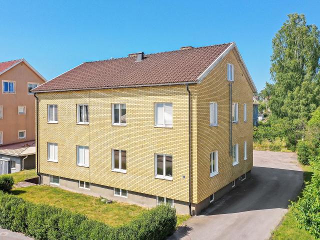 Läroverksgatan 4