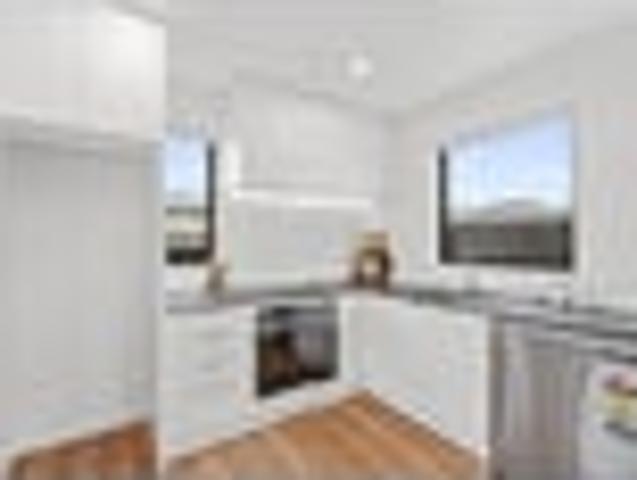 LAST ONE! Spacious 3 bedroom luxurious townhouse