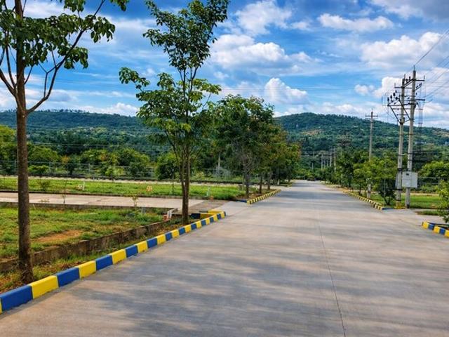 Last Chance At Pre Metro Prices, Prime Plot In Bidadi, Nice Road, Mysore Road, Wonderla Gate 1200 Sq. Yd. Plot in Bidadi Bangalore Listing ID: #10269