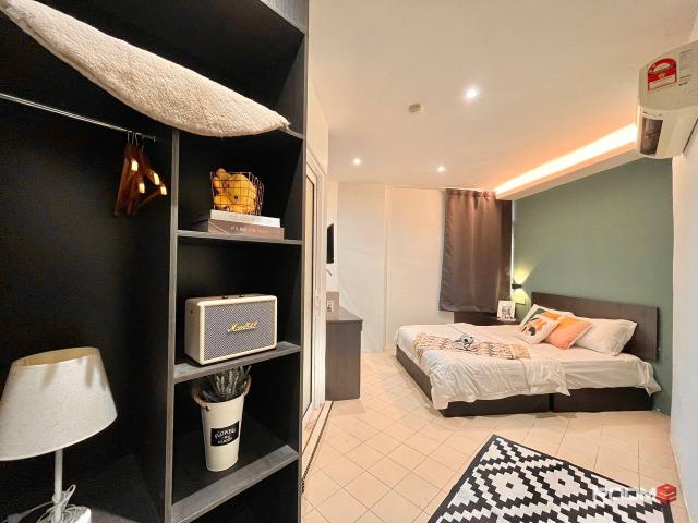 Last chance! ❗ Comfortable and secure room for rent in Bandar Sunway with zero deposit