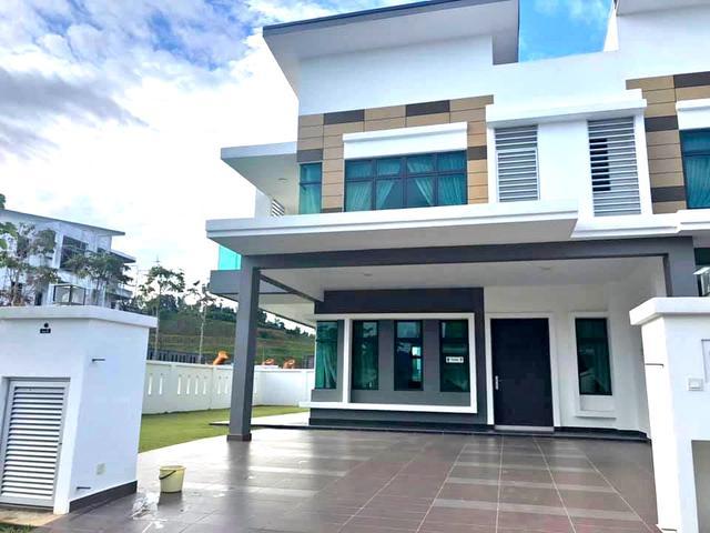Last Corner45x75 Freehold 2Storey Monthly RM25kIn Seremban 2
