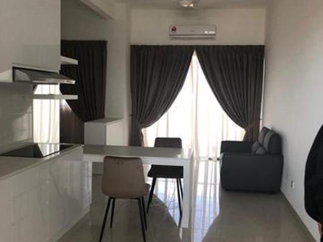 Last Fully furnish Studio 521sqft The parque residence Bandar Rimbayu