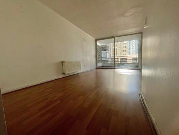 Las Condes, Metro manquehue/rosario norte