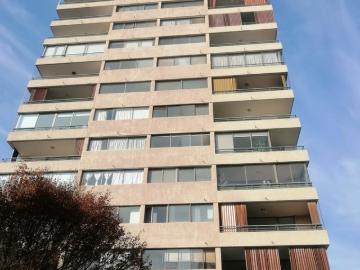 Las Condes, Av. Cristóbal Colón 3522