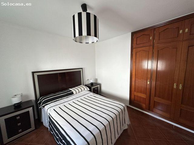 Las Lagunas Casa Pareada Reformada 3 Dormitorios con Parking Privado y Solarium