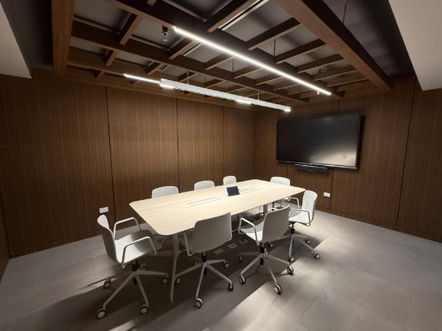Las Mercedes Venta Oficina En Exclusiva Torre Corporativa 233m2
