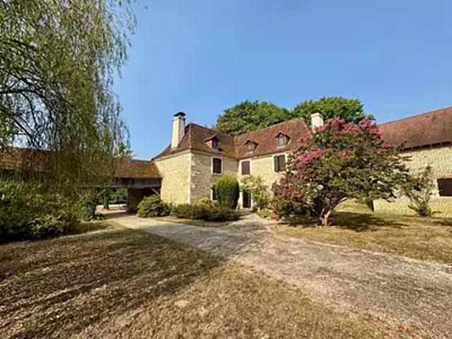 Lasclaveries 64450 Achat / Vente maison 11 pièces t11 piscine jardin