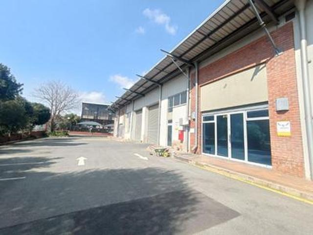 laser park 498m² a‑grade warehouse/f.