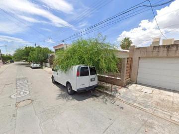 LASM27 Casa en Venta en Torreón Jardín – Amplia y en Excelente Estado