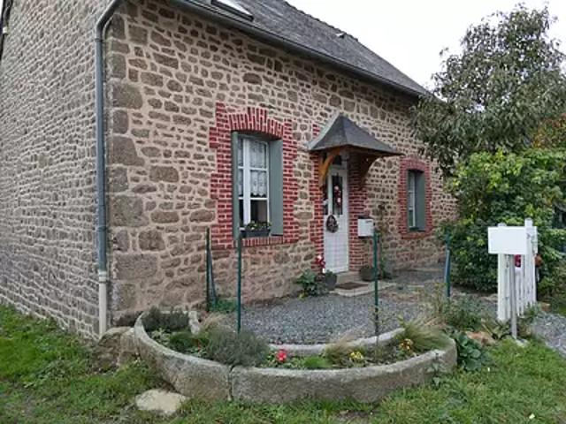 Lassay les Châteaux 53110 Achat / Vente maison 4 pièces t4 au dernier étage parking