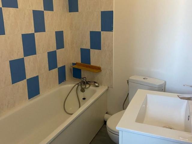 LASSIGNY APPARTEMENT MEUBLE EN TRIPLEX