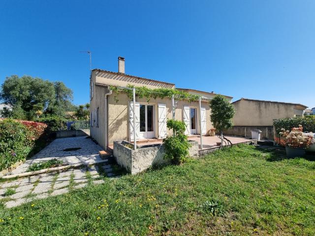 LATTES CENTRE Maison T4 de 110 m2 avec garage sur terrain piscinable de 374 m2
