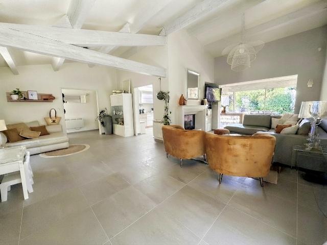 LATTES Maison familiale avec piscine et jardin Secteur prisé