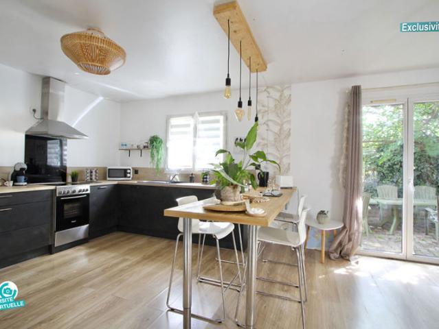 LATTES VILLA PLAIN PIED 90M2 ENVIRON GARAGE 20M2 TERRAIN 450M2 PROCHE TRAMWAY ET COMMERCES