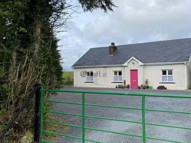 Lattinalbany, Carrickmacross, Carrickmacross, Co. Monaghan is.