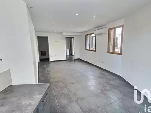 Latour Bas Elne 66200 Achat / Vente appartement 2 pièces t2 au dernier étage
