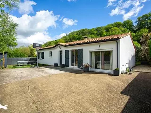 Latresne 33360 Achat / Vente maison 5 pièces t5 parking