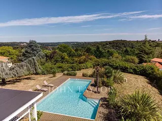 Latresne 33360 Achat / Vente maison 6 pièces t6 piscine