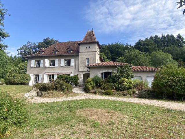 Latronquière Vente Propriété/château 46