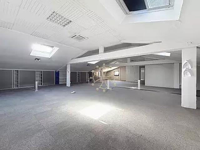 Launaguet 31140 Achat / Vente divers 25 pièces parking