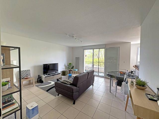 LAUNAGUET T3 avec parking, balcon