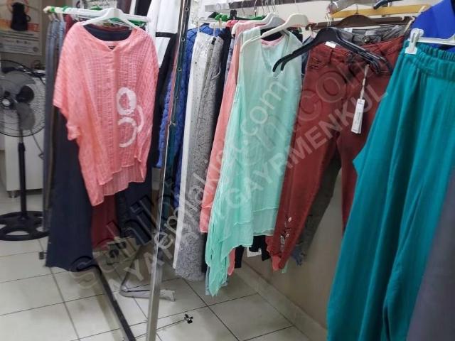 Laura Alışveriş Merkezî Yakını Devirlik Butik