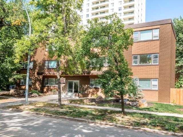 Laurentian Apartments