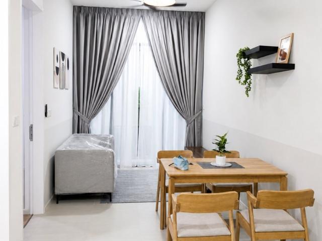 laurel, condominium