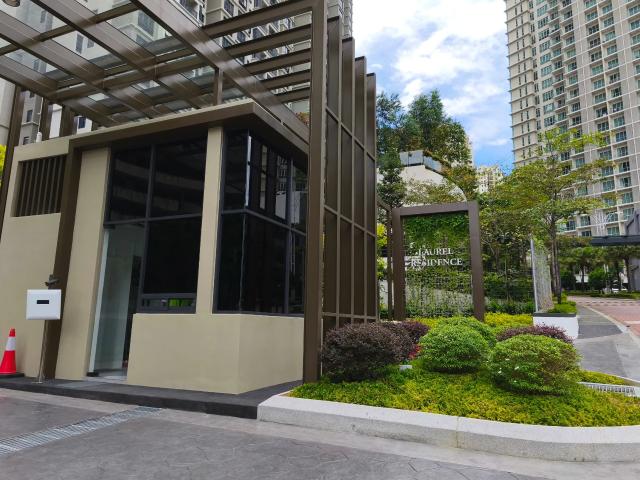 Laurel Residence
